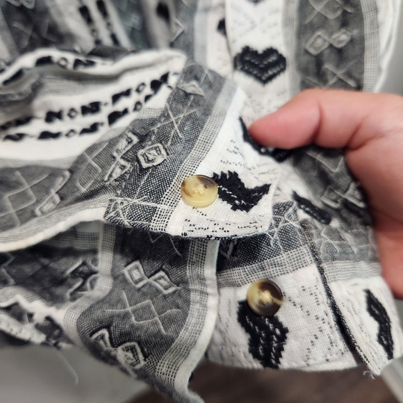 CST Blues Vintage 90s Whimsygoth Black Heart 100% Cotton Button Down Shirt - Picture 6 of 9